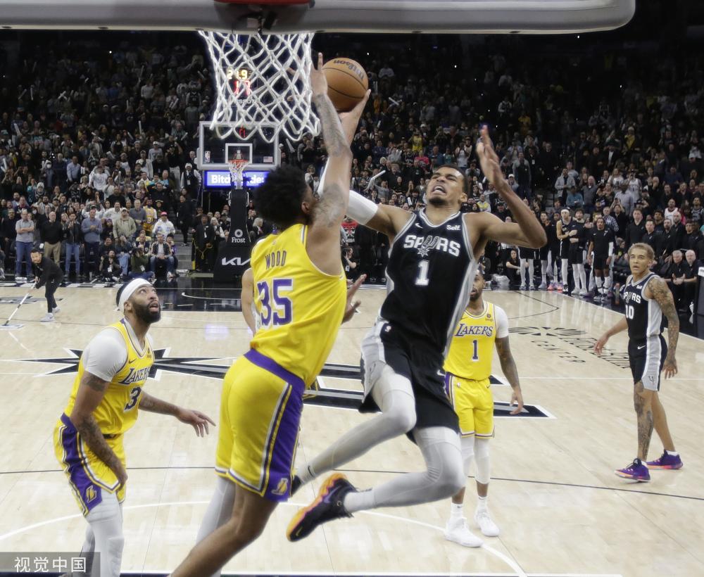 也反映出巴 也反映出巴